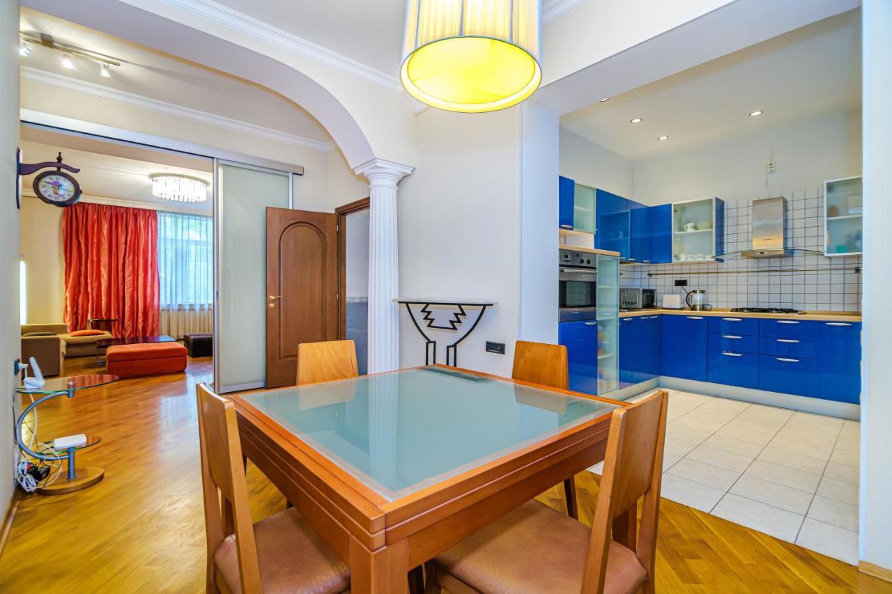 Apartmán Vip Apartamen Nizami Street Baku Exteriér fotografie